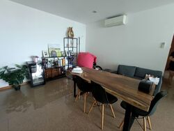 Queens (D3), Condominium #570236181
